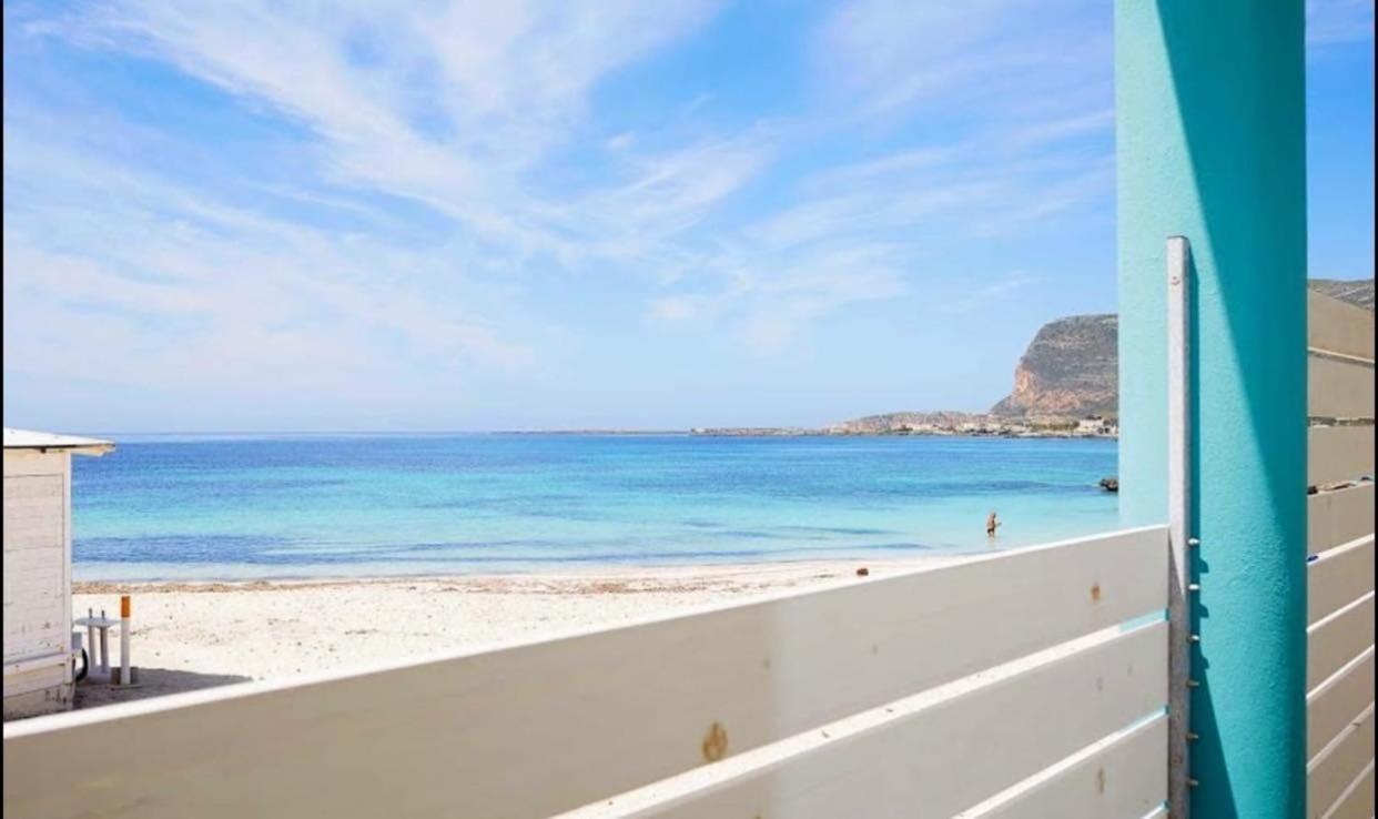 Stabilimento Lido Burrone Bed & Breakfast Favignana Exterior photo