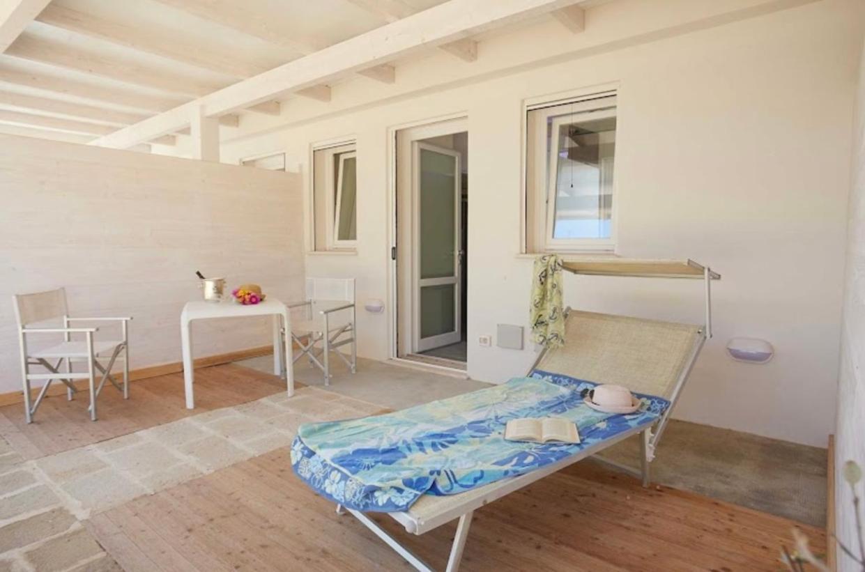 Stabilimento Lido Burrone Bed & Breakfast Favignana Exterior photo
