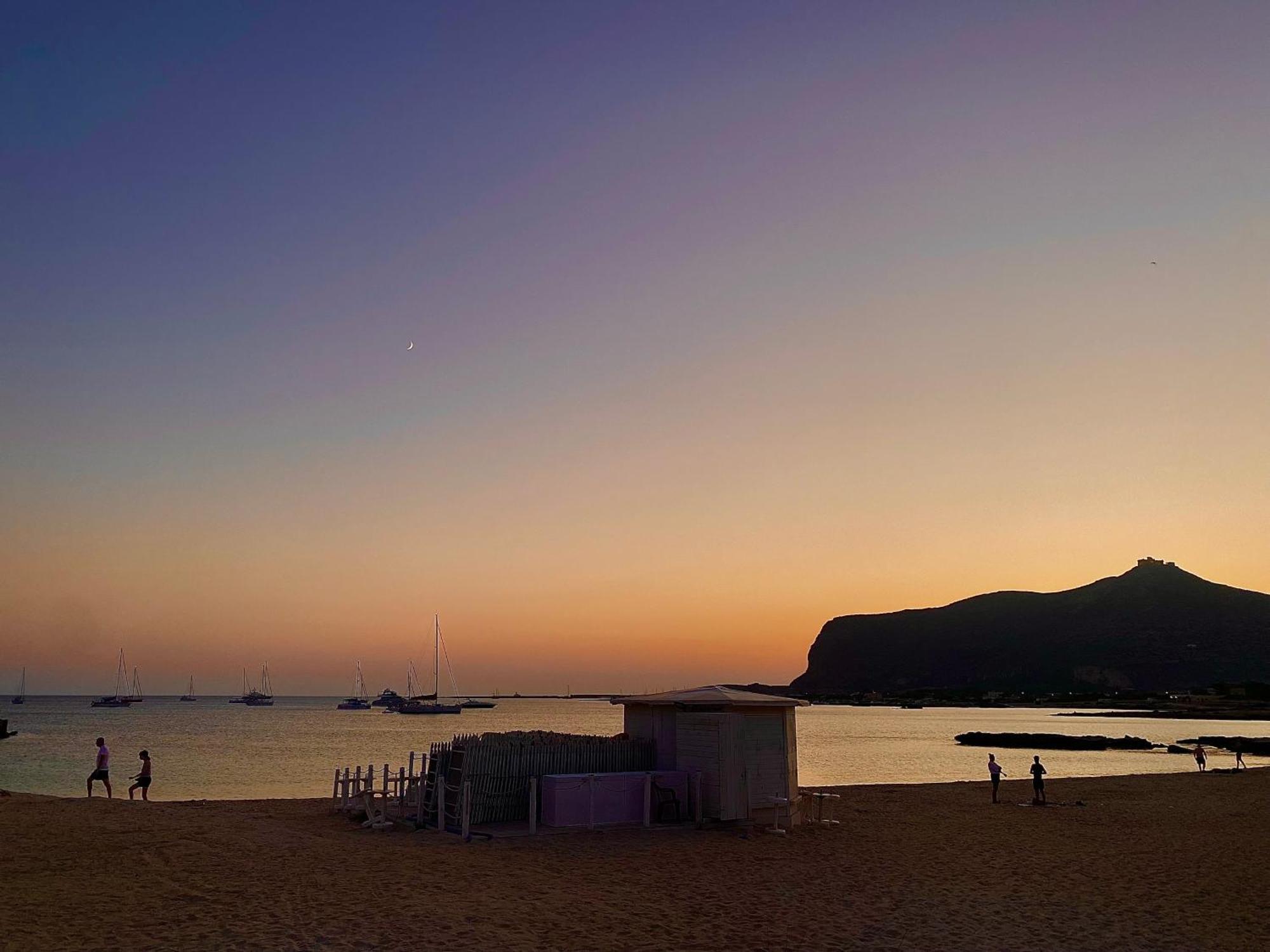 Stabilimento Lido Burrone Bed & Breakfast Favignana Exterior photo