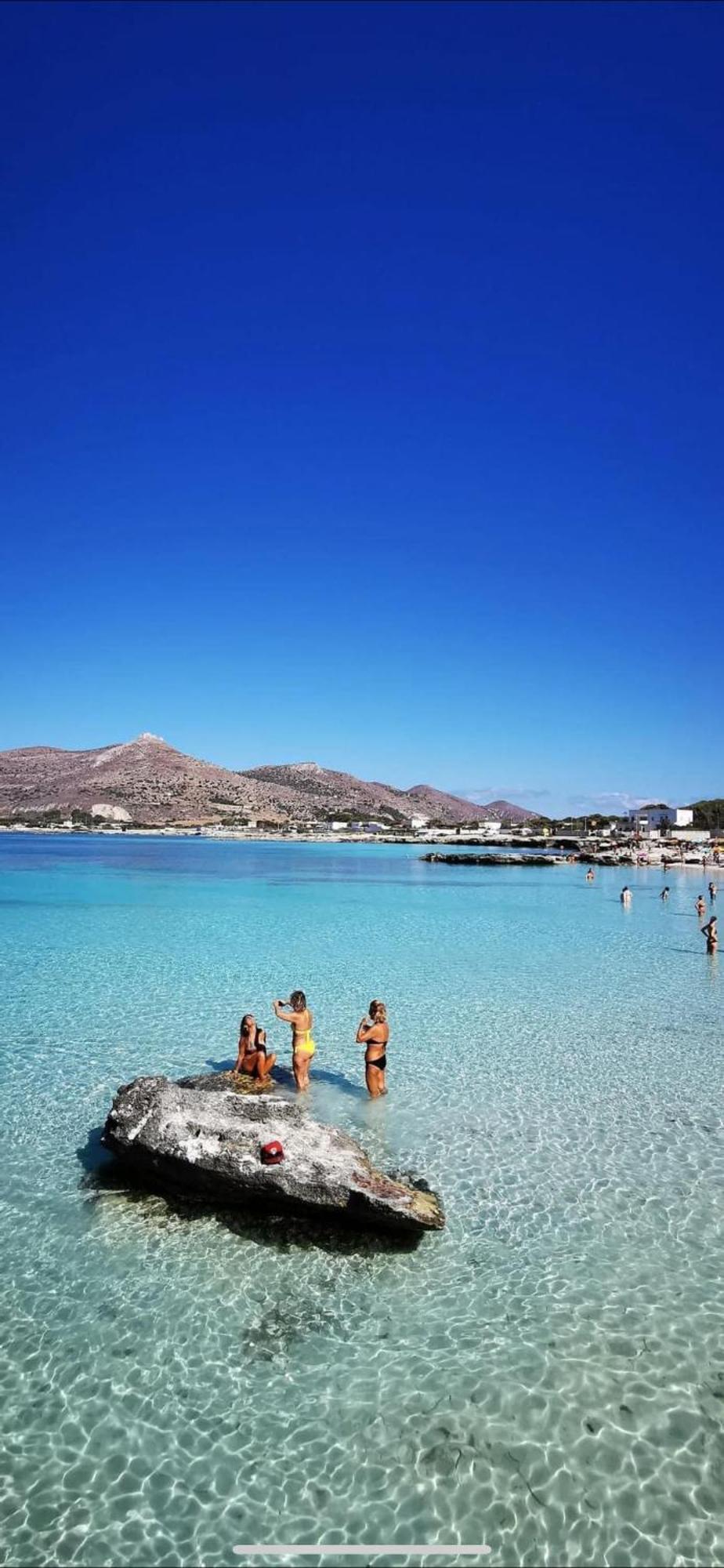 Stabilimento Lido Burrone Bed & Breakfast Favignana Exterior photo